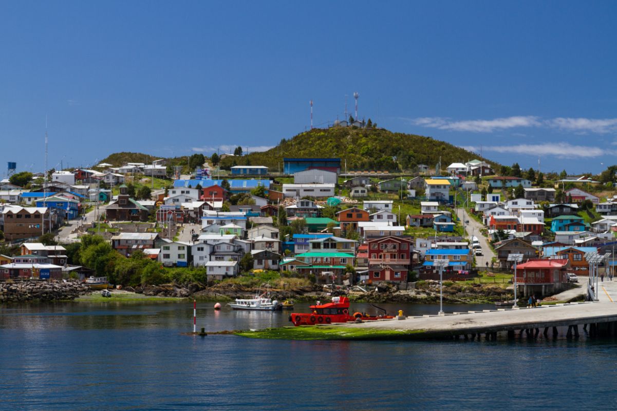 Vista aérea de Melinka, comuna de Guaitecas